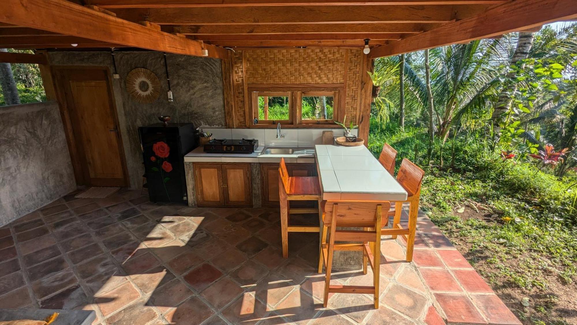 Villa Luna Tetebatu Exterior photo